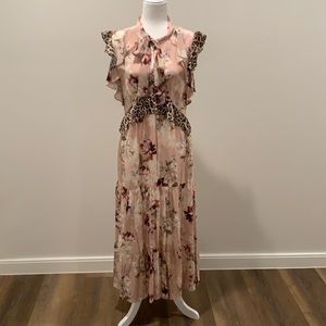Anthropologie. Kachel. Size 10